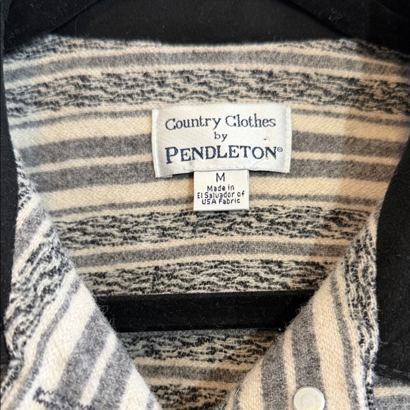 Vntg Pendleton Striped Black and Gray Jean Jacket 100% Virgin Wool Women Size M - Picture 2 of 8